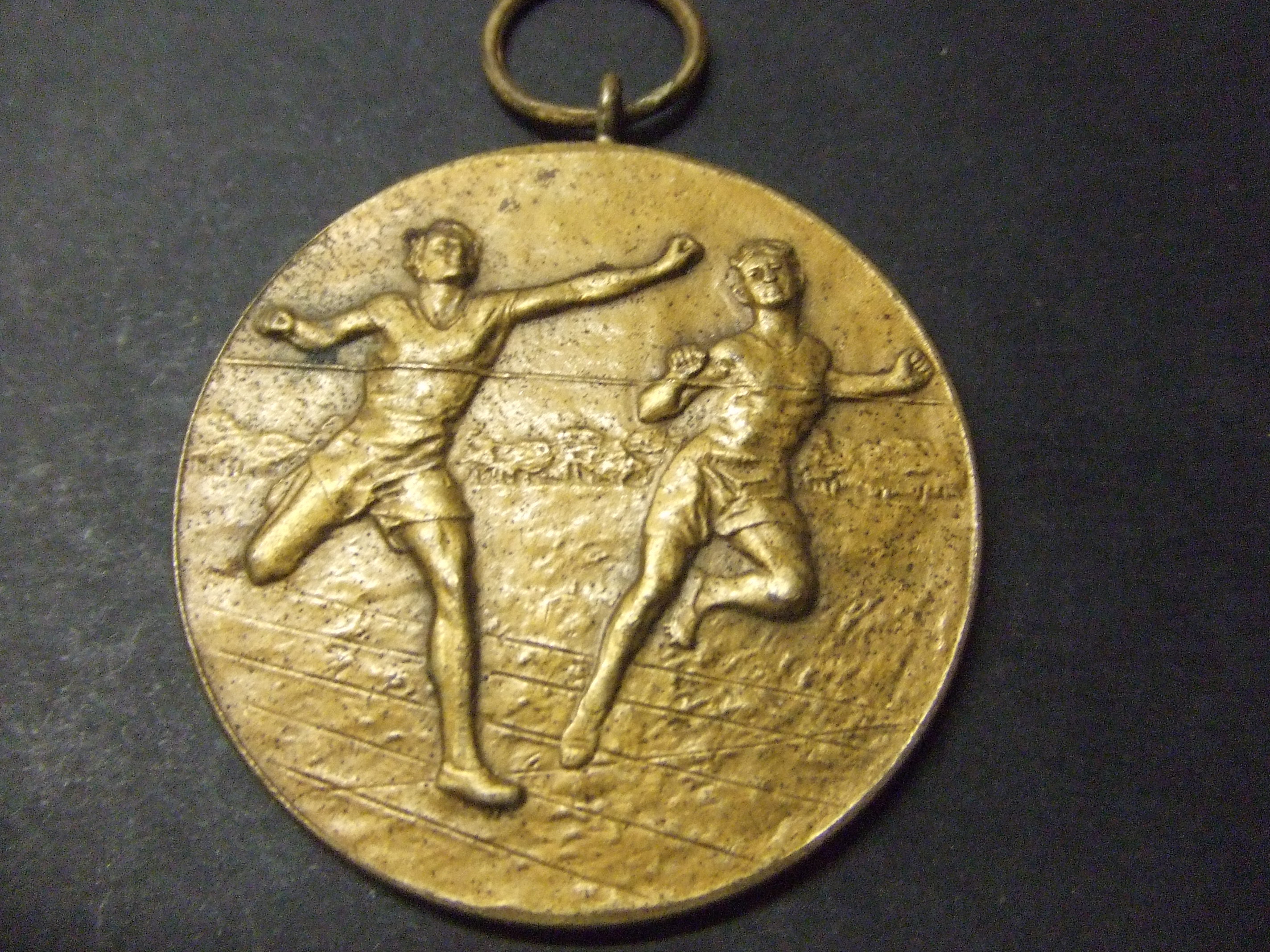 Hardlopen 2e prijs 100 meter sprint D.S.V.1946